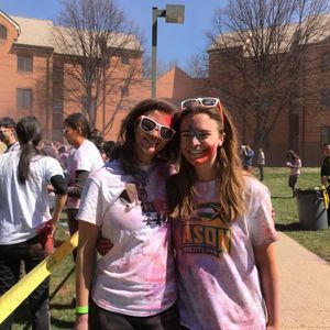 Meet your Posher, Caroline